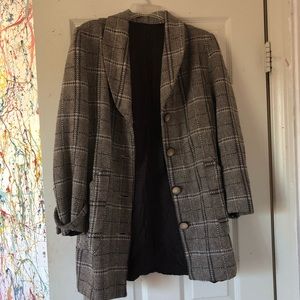 Plaid gray/beige coat